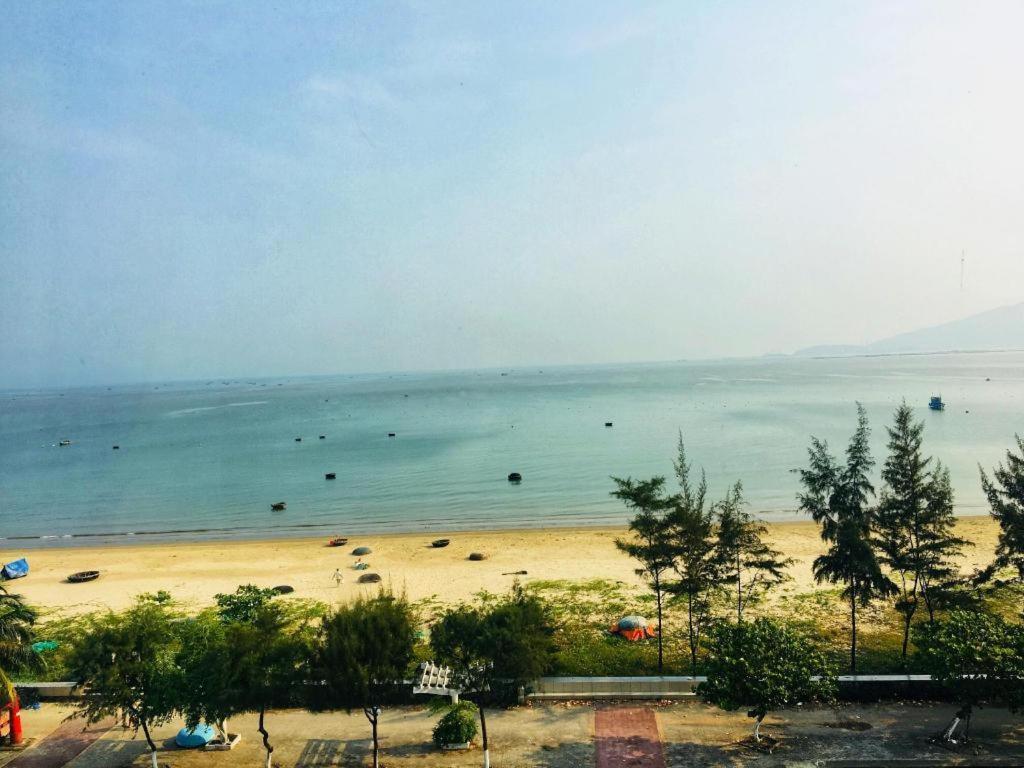 Whale Ocean View Hotel Da Nang Bagian luar foto