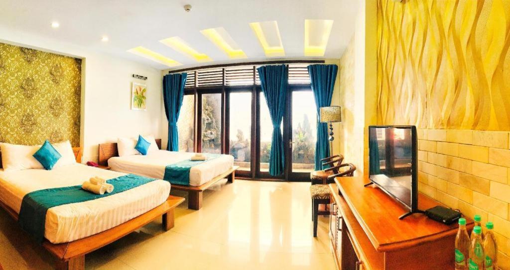 Whale Ocean View Hotel Da Nang Bagian luar foto