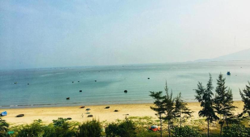 Whale Ocean View Hotel Da Nang Bagian luar foto