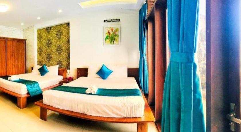 Whale Ocean View Hotel Da Nang Bagian luar foto