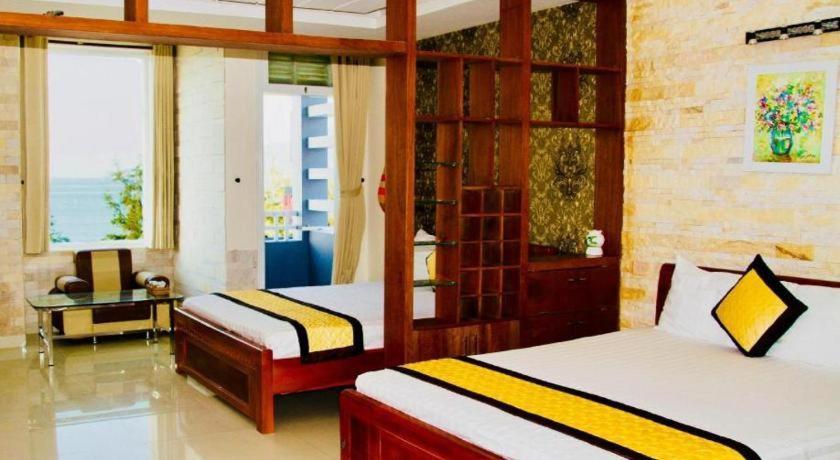 Whale Ocean View Hotel Da Nang Bagian luar foto