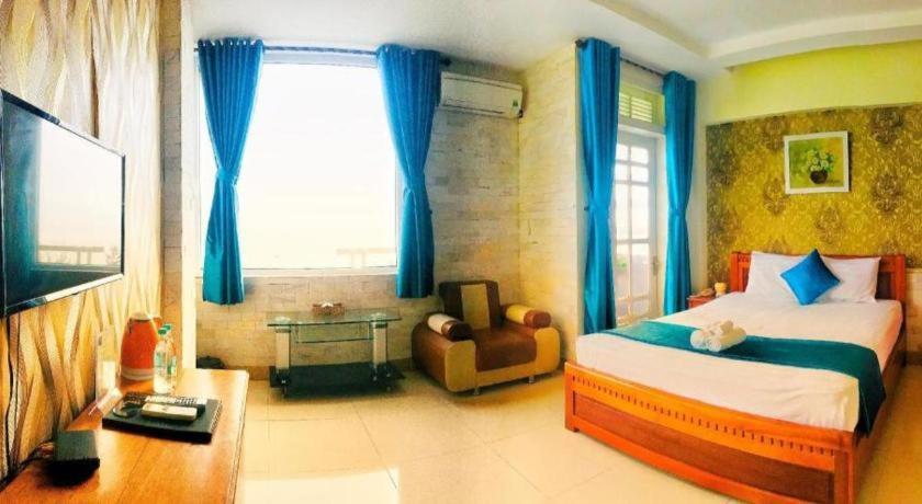 Whale Ocean View Hotel Da Nang Bagian luar foto